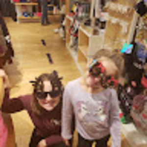 Meet your Posher, Danielle